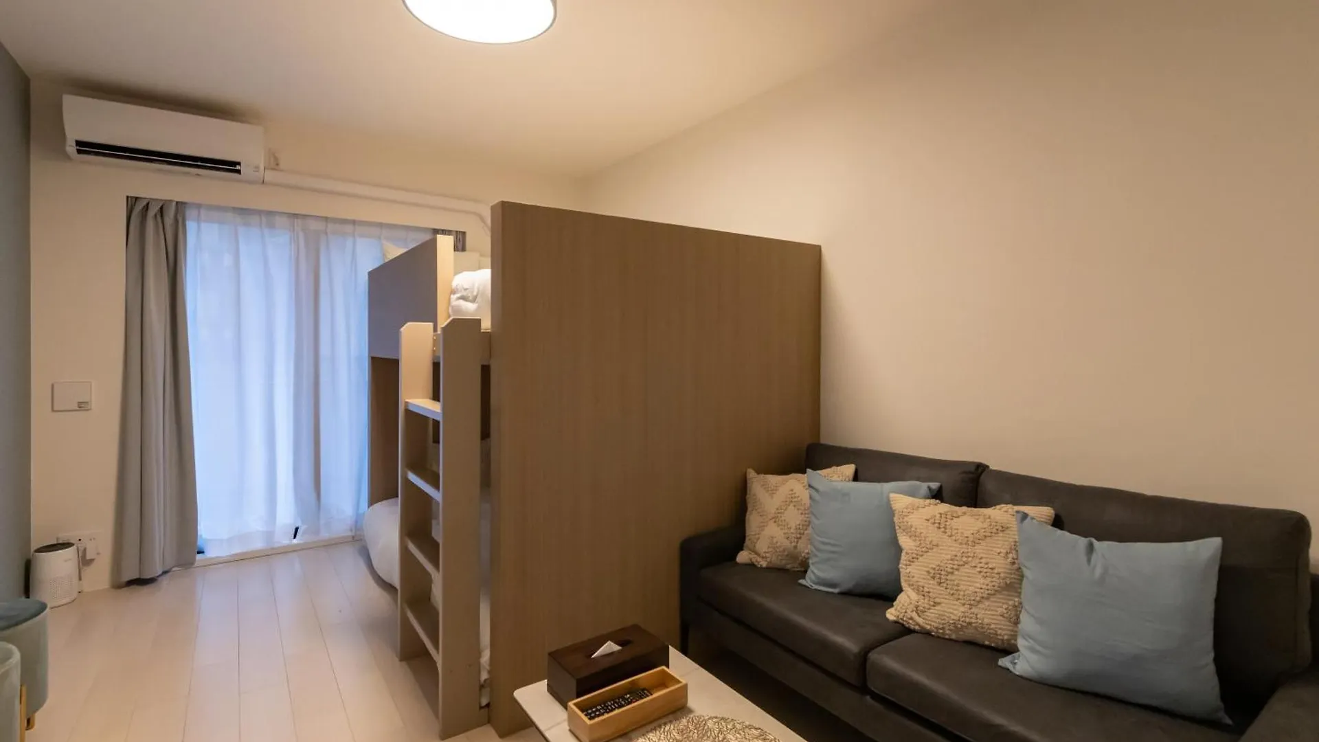 Apartment Primavera Namba Minami Osaka Japan